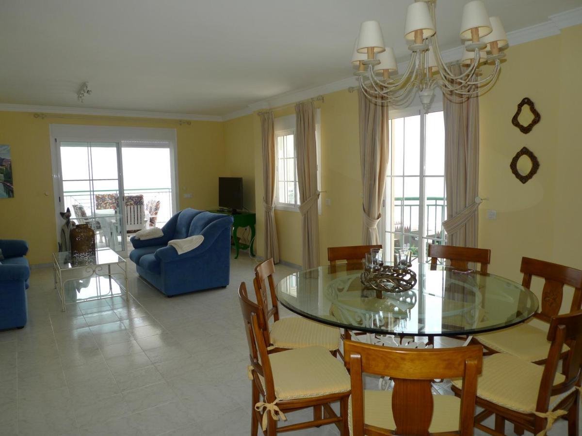 Torrox Costa Beachfront Apartment Exterior foto